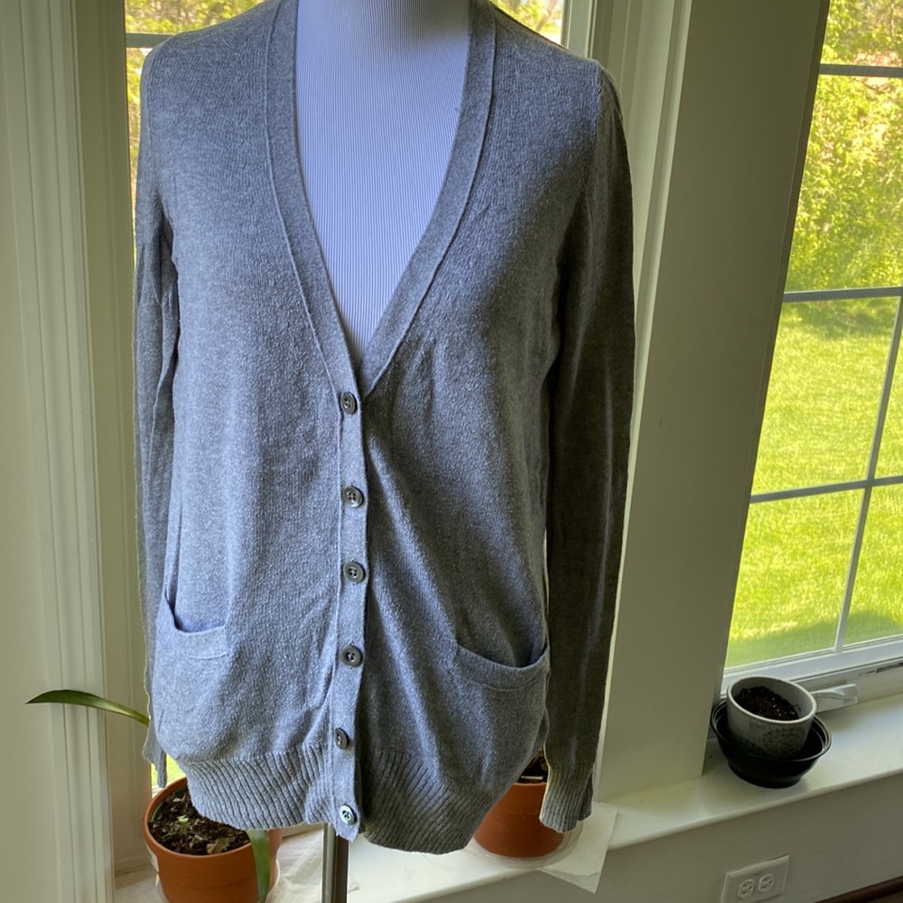 Gap Sweater Cardigan (B)